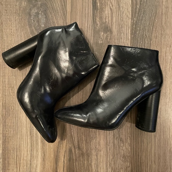 Zara Faux Leather Dark Blue Booties - Picture 1 of 2
